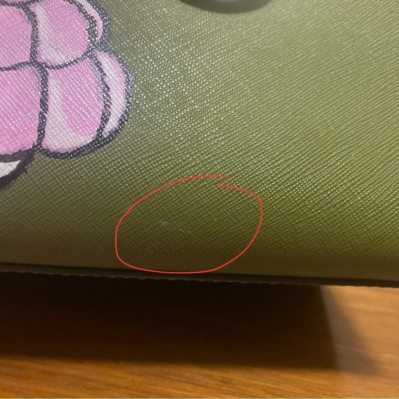 Puffer Jacket Snoopy Michael Kors Olive Handbag/Crossbody Bag - Picture 7 of 7